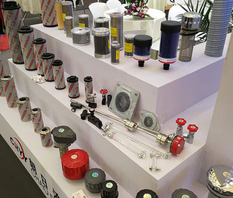 液壓過濾器中常見的就是吸油過濾器、回油過濾器壓力管路過濾器等等，使用過濾器的時候有很多的要求。那液壓過濾器使用有哪些要求？朝日液壓告訴你：